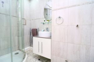 Photo 21- click for photo gallery